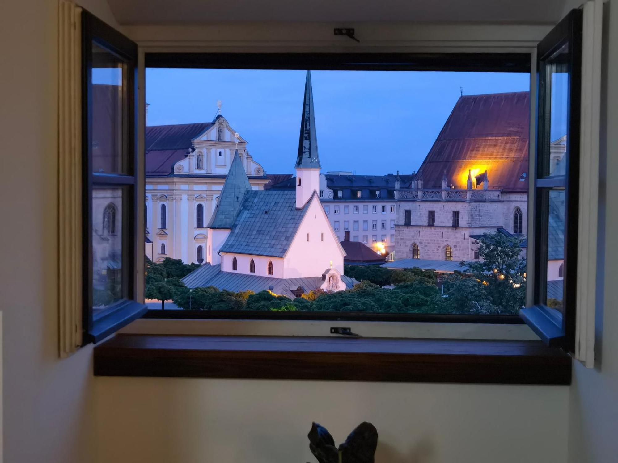 Hotel Muenchner Hof Altötting Zewnętrze zdjęcie
